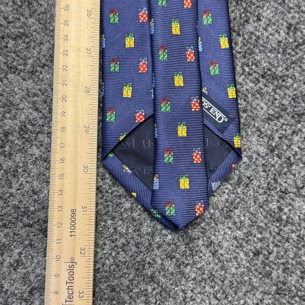 Lands End Tie Mens Long Navy Blue Christmas Gift Box Holiday Silk Preppy Festive